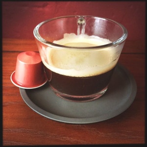 Decaffeinato Lungo Nespresso capsule and cup
